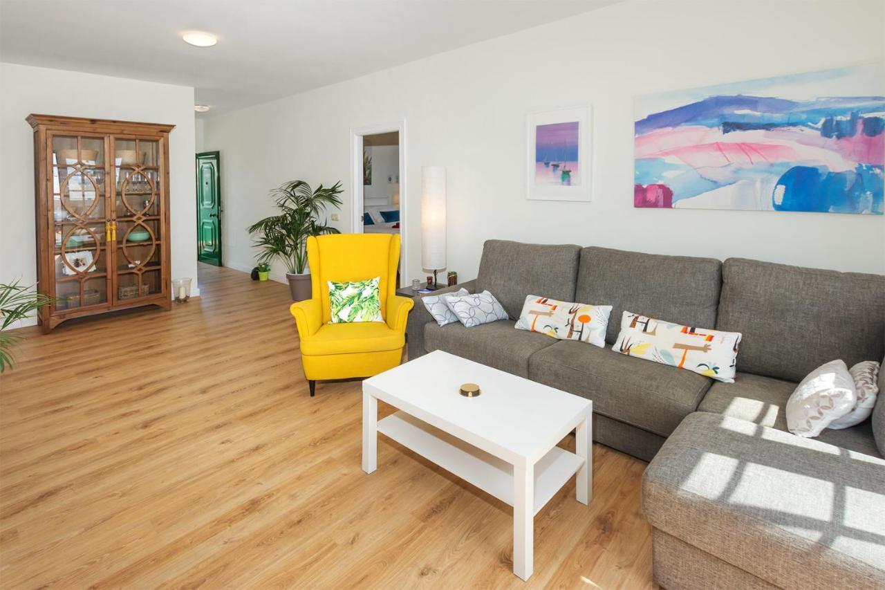 Апартаменты Apartamento Om Con Piscina Y Vistas Al Mar Коста-Тегисе Экстерьер фото